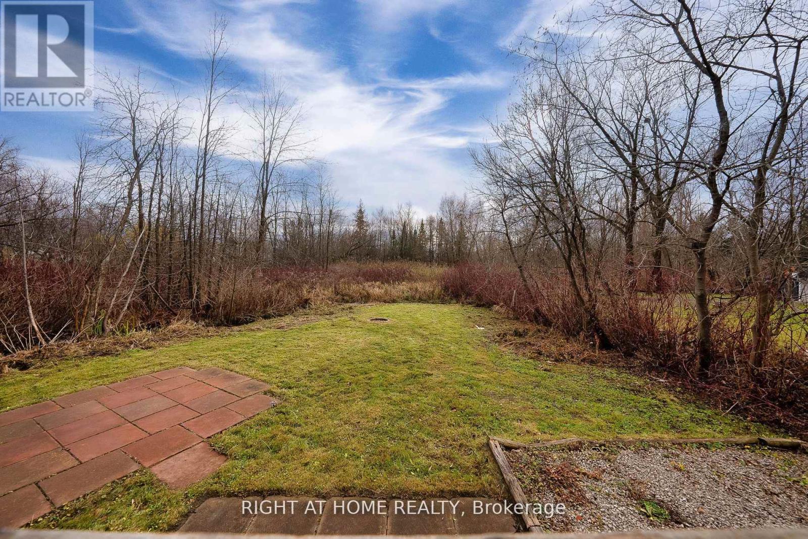 685 Reid Street, Innisfil, Ontario  L9S 2E9 - Photo 15 - N12386820