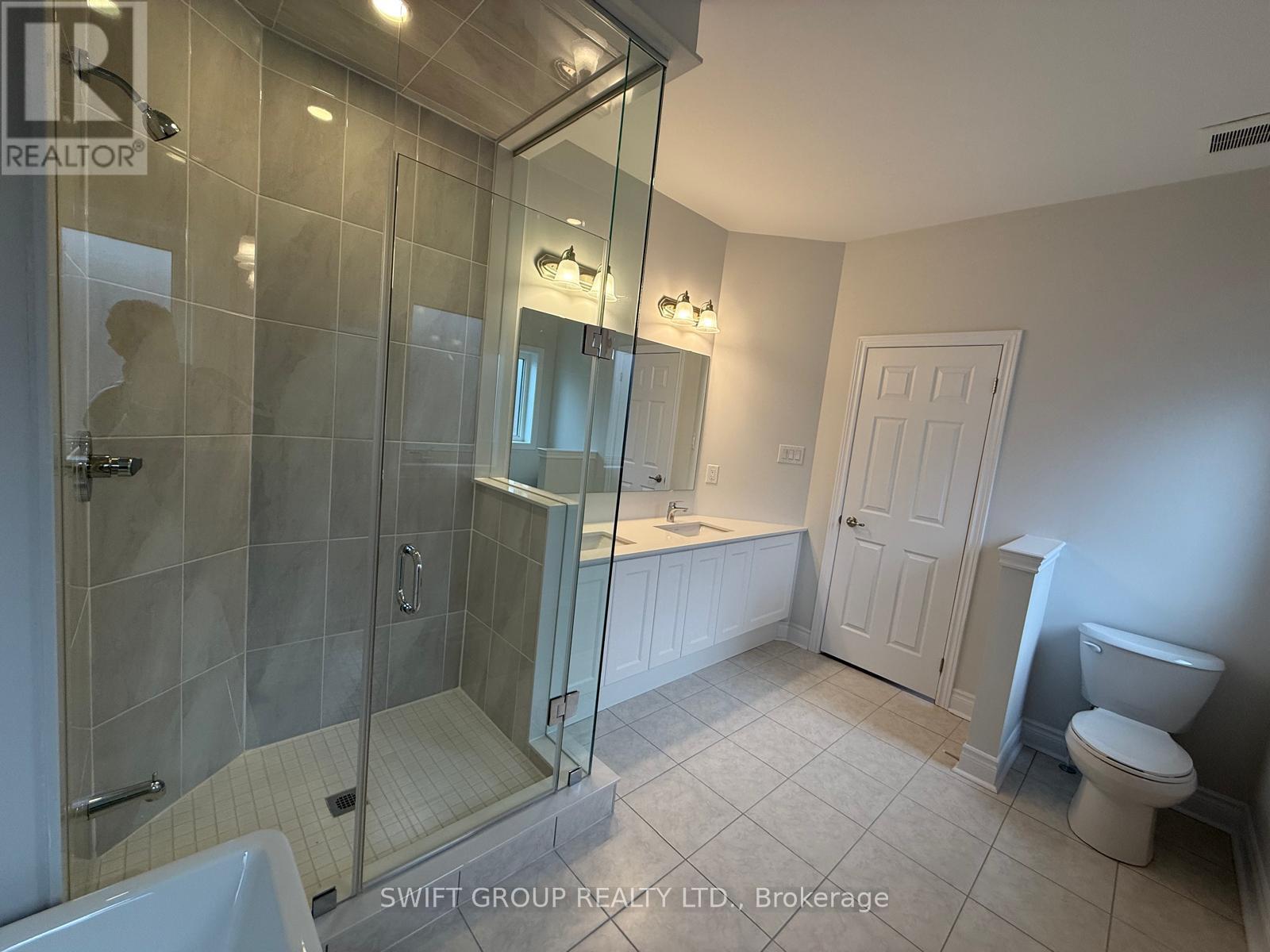 29 Keyworth Crescent, Brampton, Ontario  L6R 4E8 - Photo 30 - W12386800