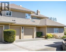 11 4522 Gordon Point Dr Gordon Point Mews