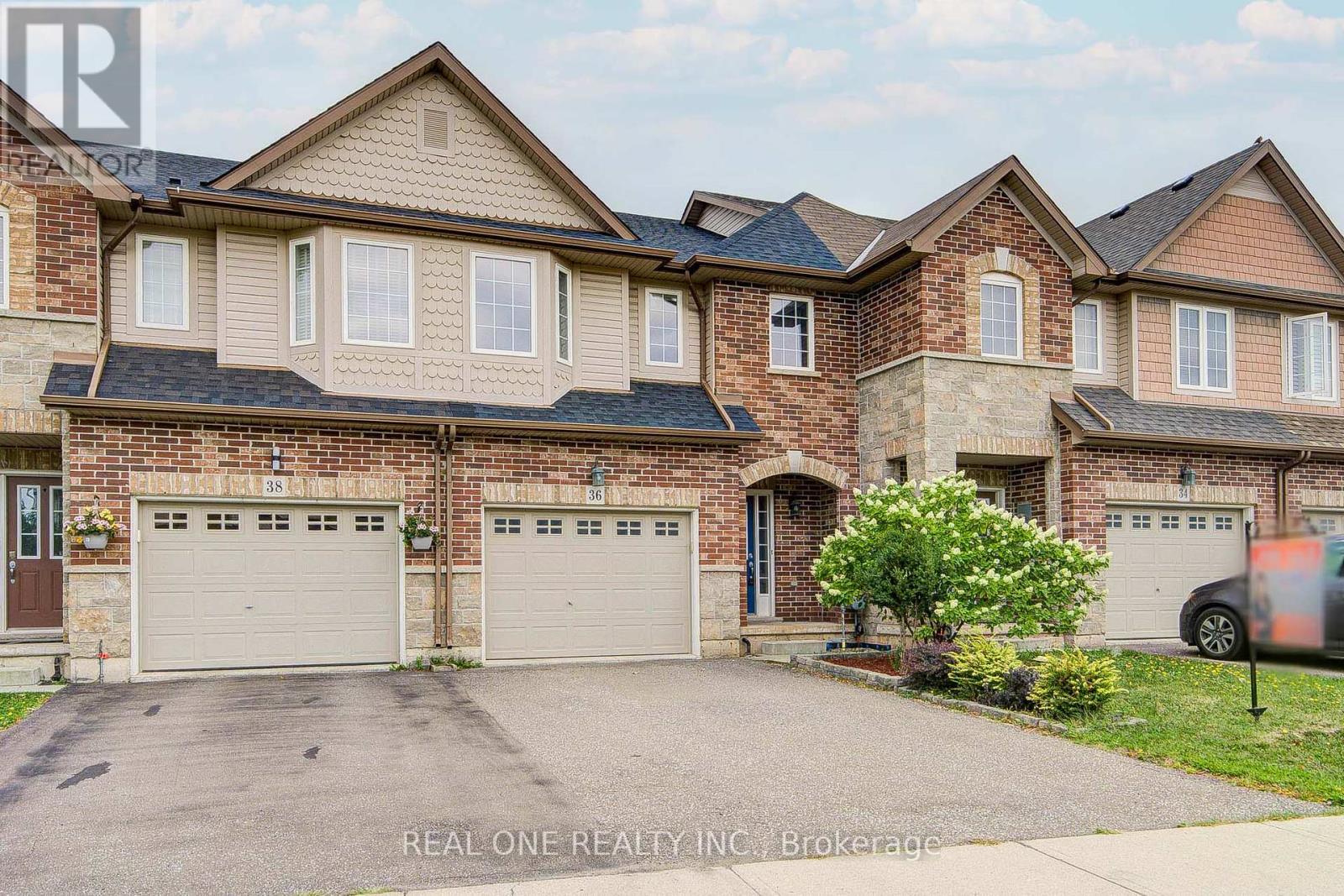 36 PALACEBEACH TRAIL, Hamilton, Ontario