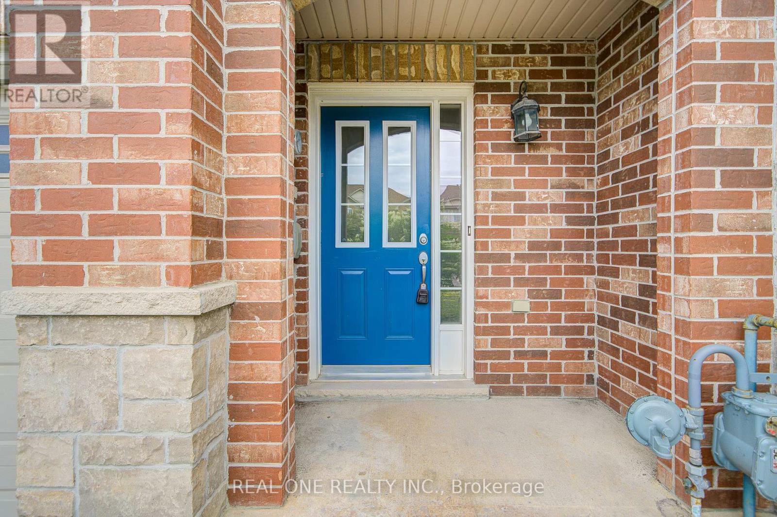 36 Palacebeach Trail, Hamilton, Ontario  L8E 5C3 - Photo 2 - X12386825