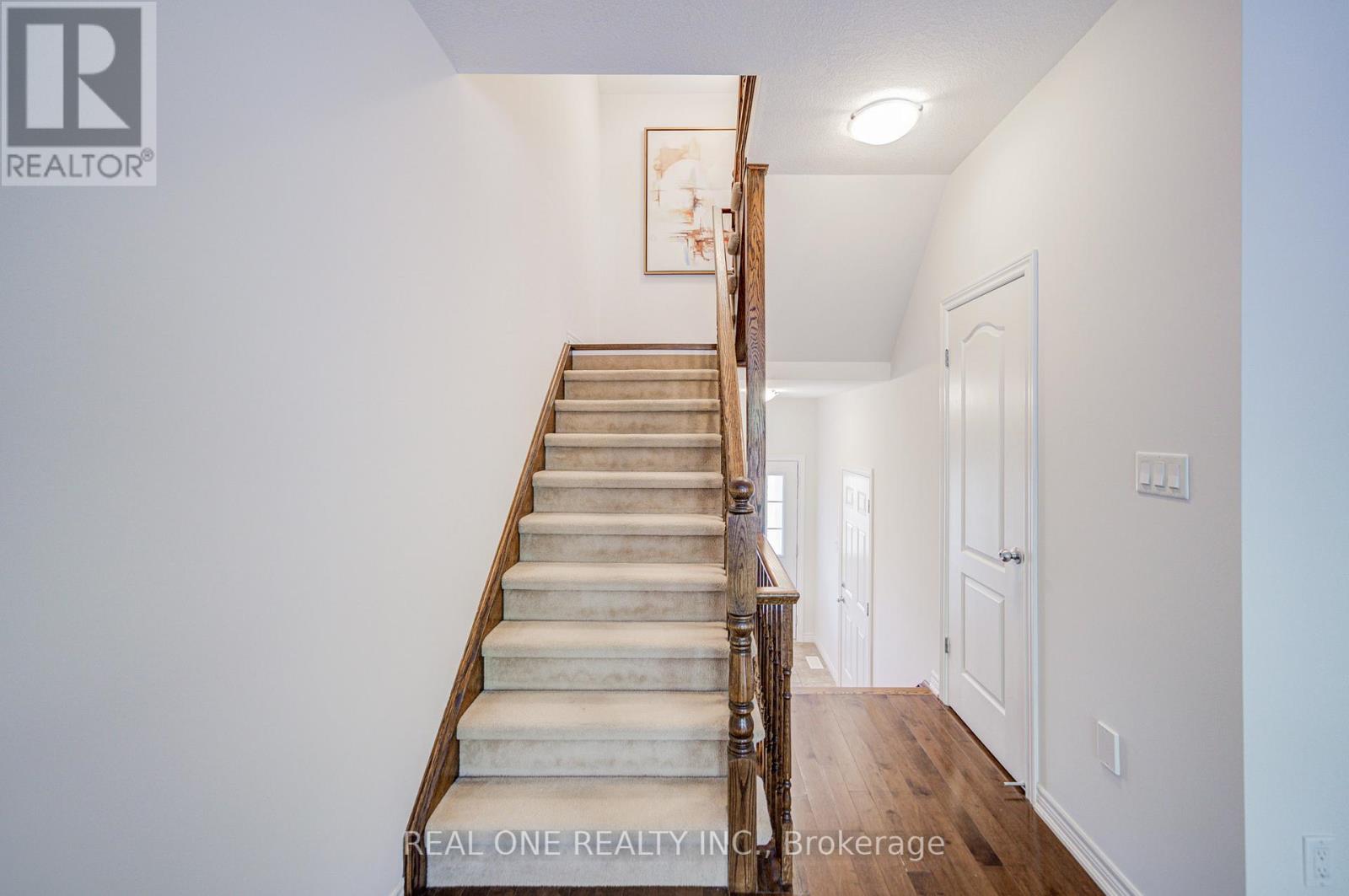 36 Palacebeach Trail, Hamilton, Ontario  L8E 5C3 - Photo 23 - X12386825