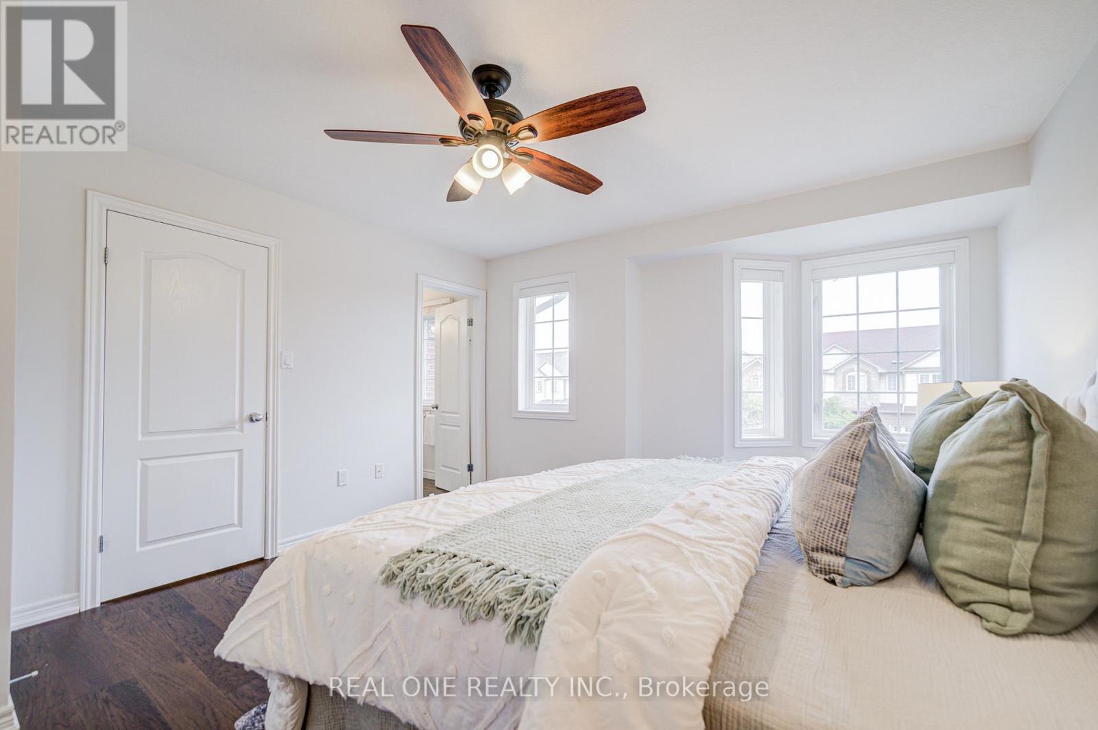 36 Palacebeach Trail, Hamilton, Ontario  L8E 5C3 - Photo 27 - X12386825