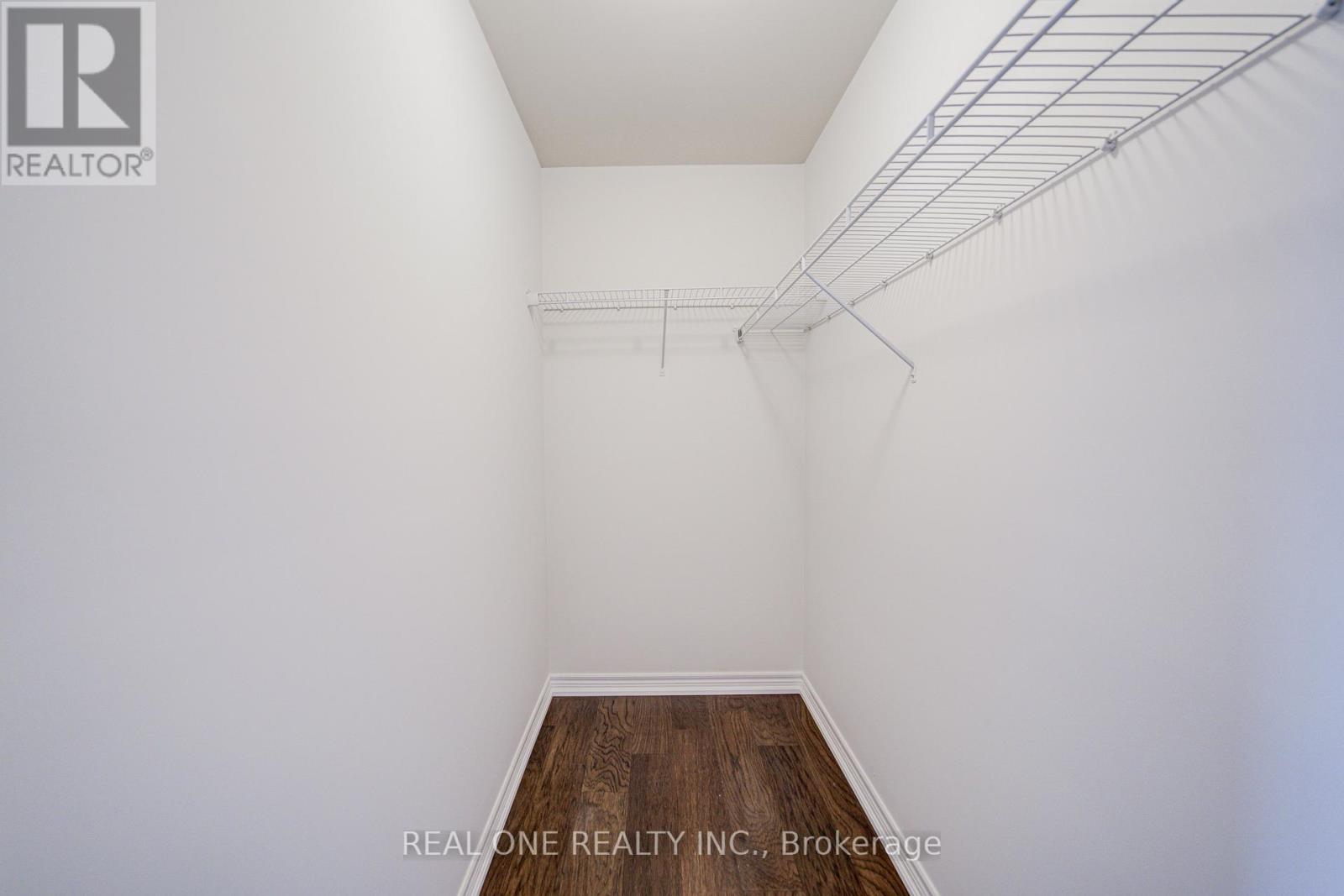 36 Palacebeach Trail, Hamilton, Ontario  L8E 5C3 - Photo 29 - X12386825