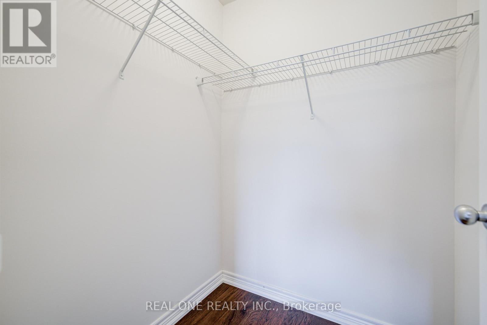 36 Palacebeach Trail, Hamilton, Ontario  L8E 5C3 - Photo 41 - X12386825