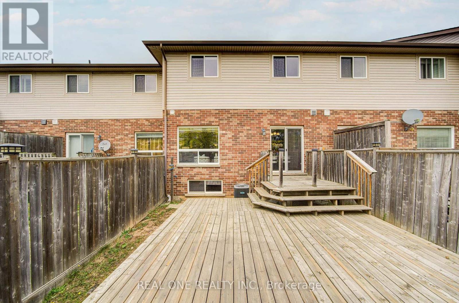 36 Palacebeach Trail, Hamilton, Ontario  L8E 5C3 - Photo 45 - X12386825
