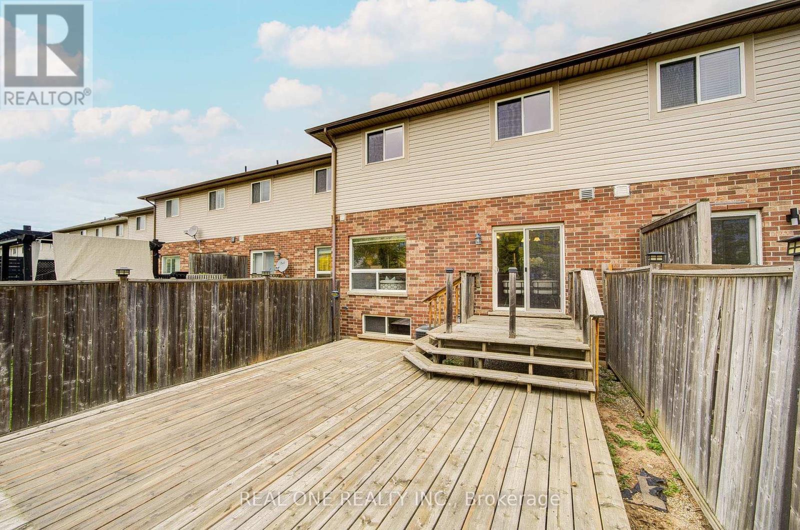 36 Palacebeach Trail, Hamilton, Ontario  L8E 5C3 - Photo 46 - X12386825