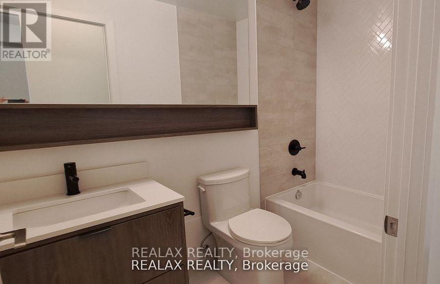 206 - 8888 Yonge Street, Richmond Hill, Ontario  L4C 5V6 - Photo 12 - N12386843