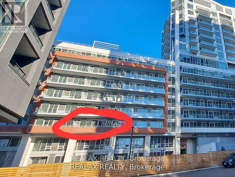 206 - 8888 Yonge Street, Richmond Hill, Ontario  L4C 5V6 - Photo 3 - N12386843