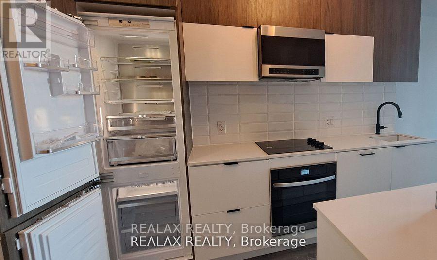 206 - 8888 Yonge Street, Richmond Hill, Ontario  L4C 5V6 - Photo 6 - N12386843