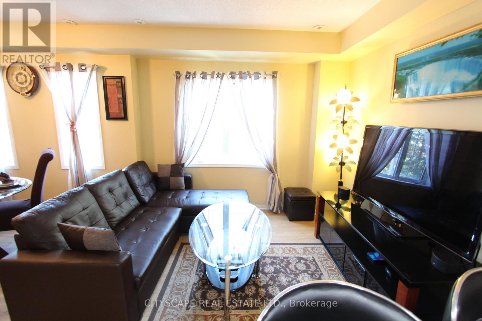 Property at #7 - 3055 ELMCREEK ROAD image 4