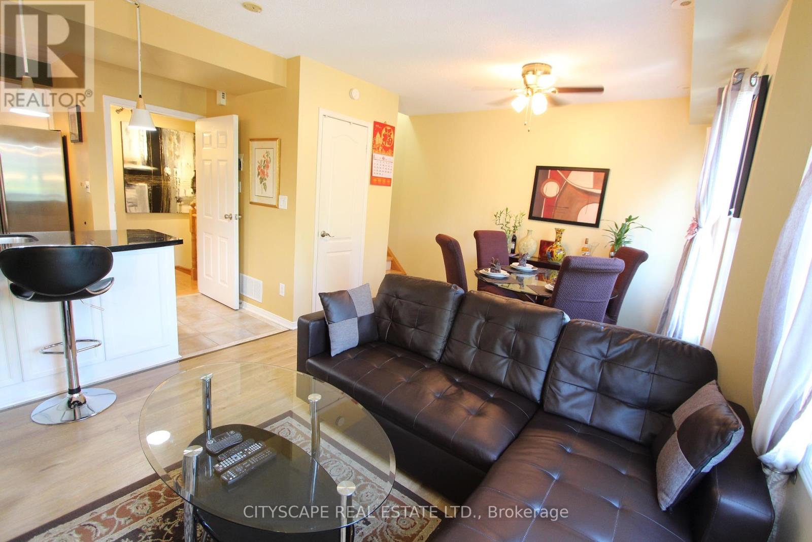 #7 - 3055 Elmcreek Road, Mississauga (Cooksville), Ontario  L5B 4J9 - Photo 7 - W12386835