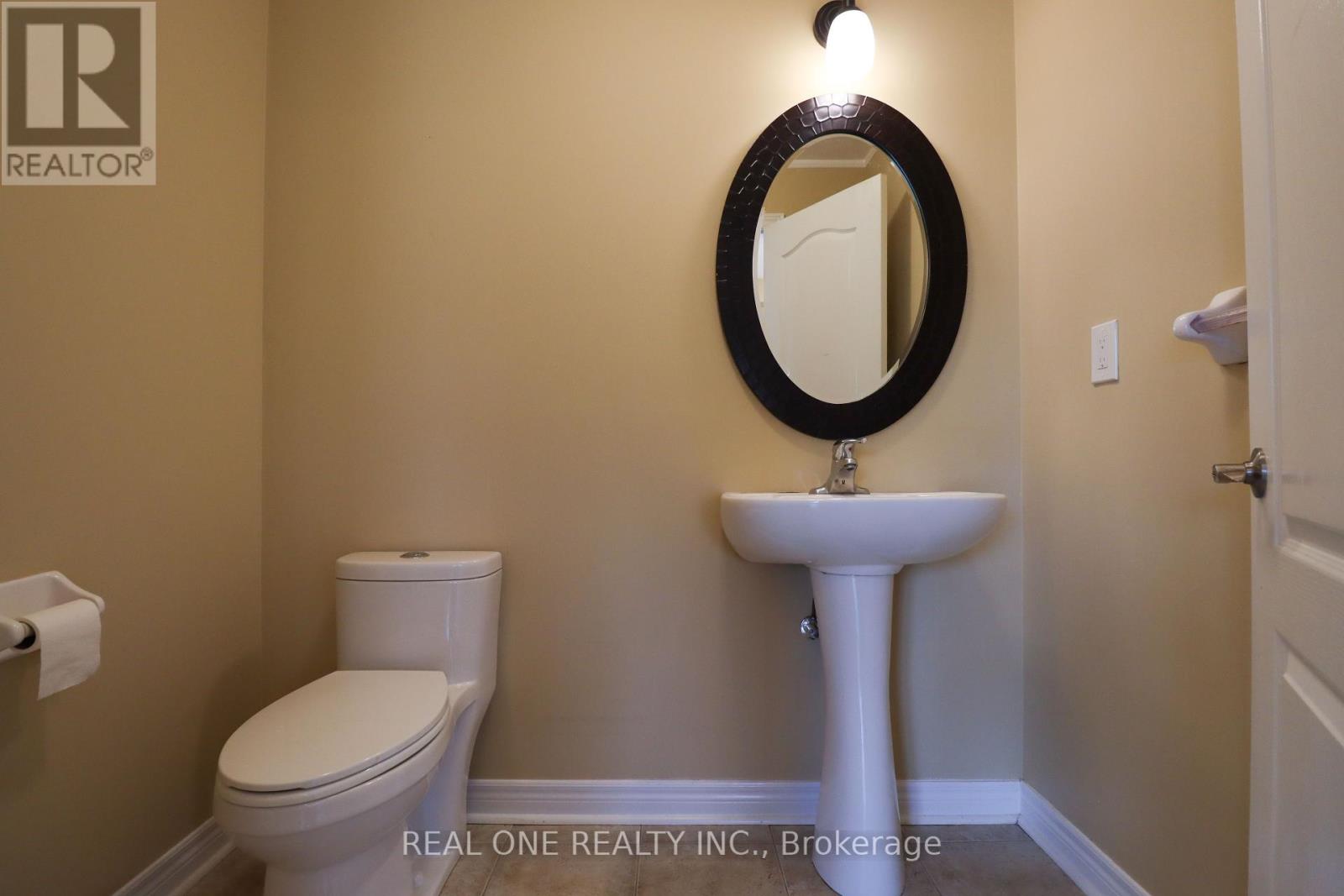 4302 Trail Blazer Way, Mississauga, Ontario  L5R 0A9 - Photo 14 - W12386836