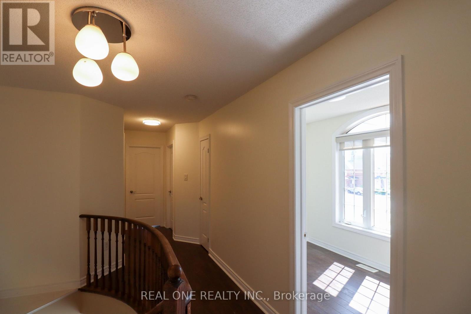 4302 Trail Blazer Way, Mississauga, Ontario  L5R 0A9 - Photo 16 - W12386836