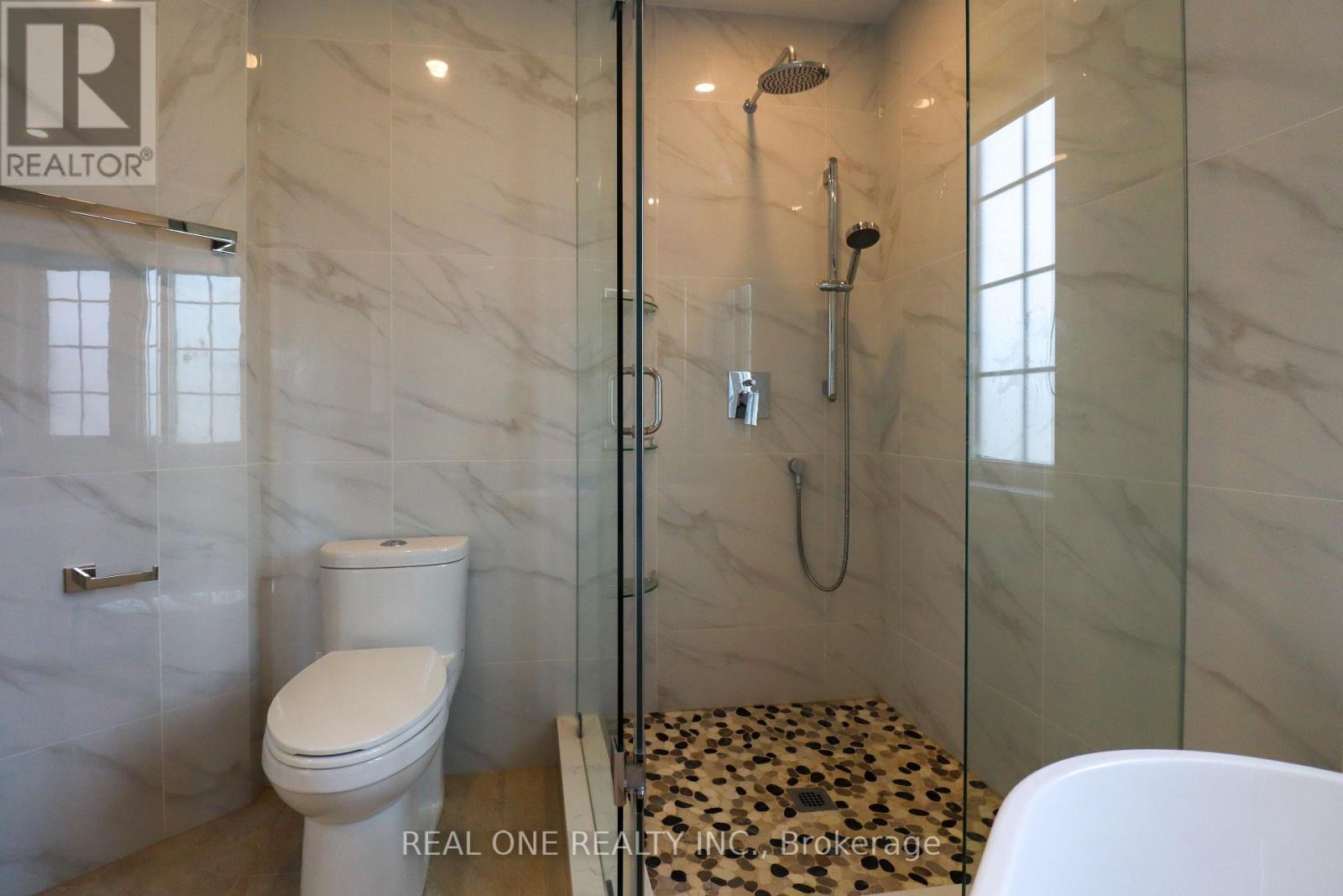 4302 Trail Blazer Way, Mississauga, Ontario  L5R 0A9 - Photo 22 - W12386836
