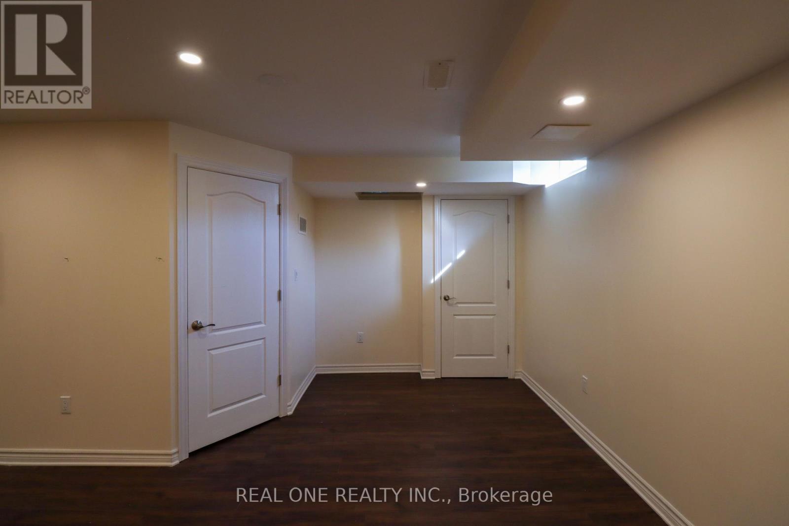 4302 Trail Blazer Way, Mississauga, Ontario  L5R 0A9 - Photo 35 - W12386836