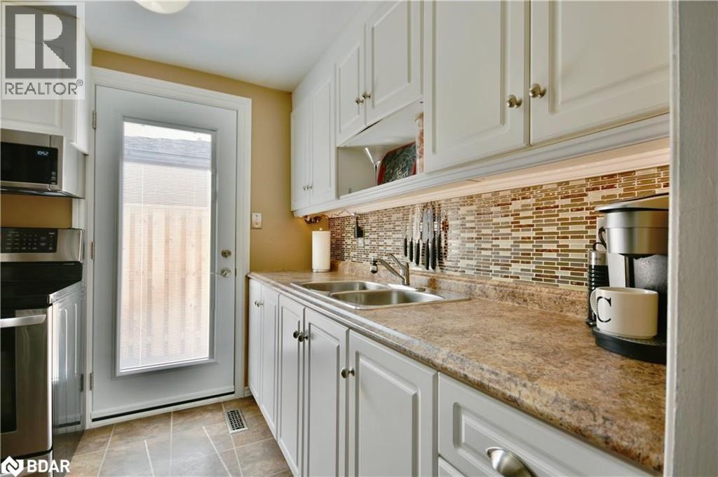 624 Bayview Drive, Midland, Ontario  L4R 2P5 - Photo 6 - 40765194