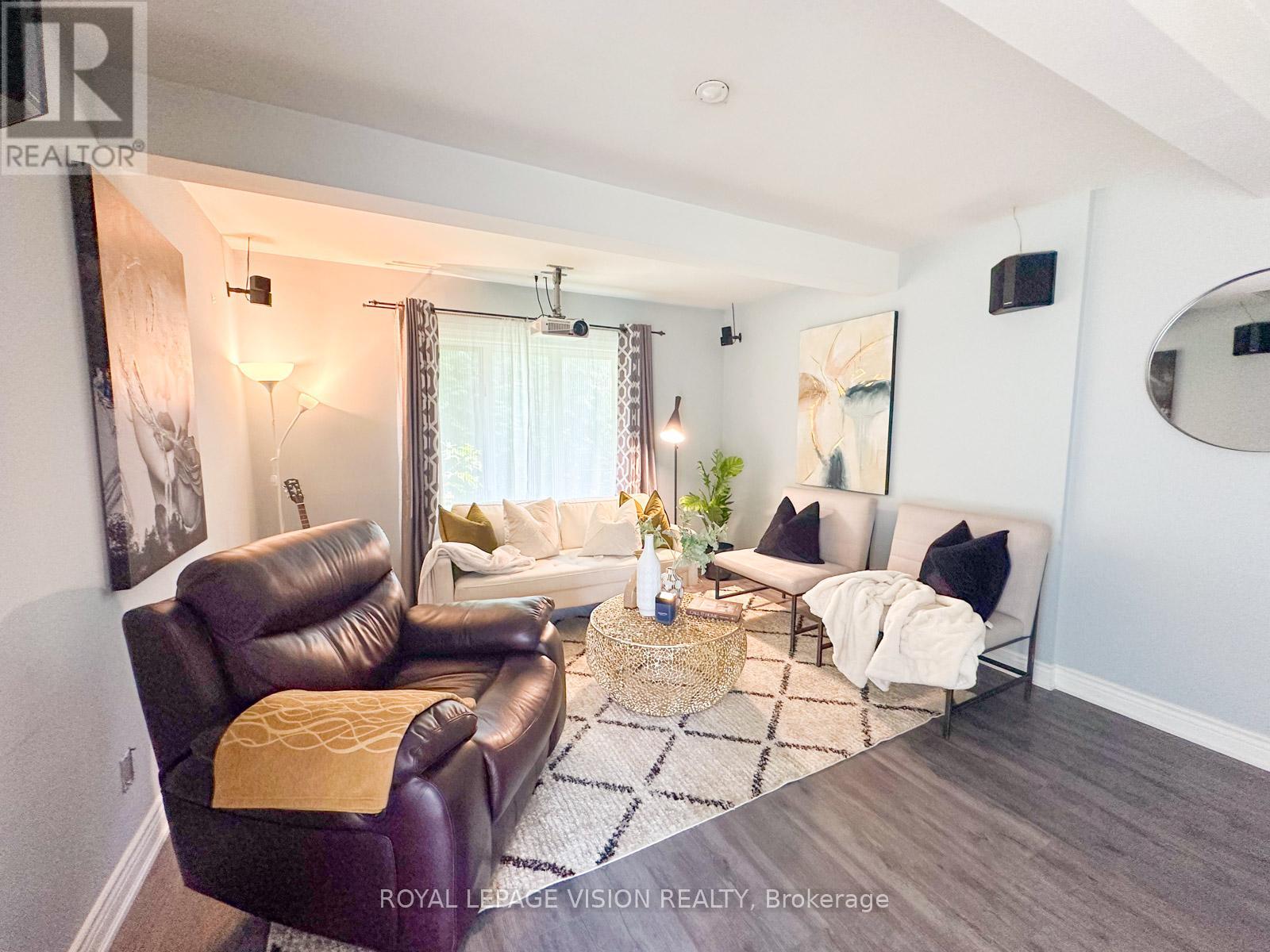 117 William Street, Whitchurch-Stouffville (Stouffville), Ontario  L4A 1B3 - Photo 11 - N12386845