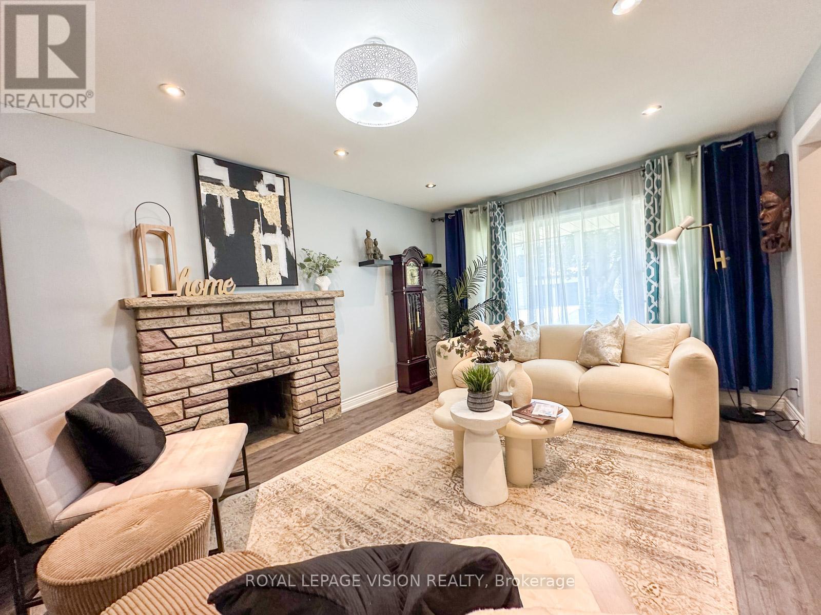117 William Street, Whitchurch-Stouffville (Stouffville), Ontario  L4A 1B3 - Photo 14 - N12386845