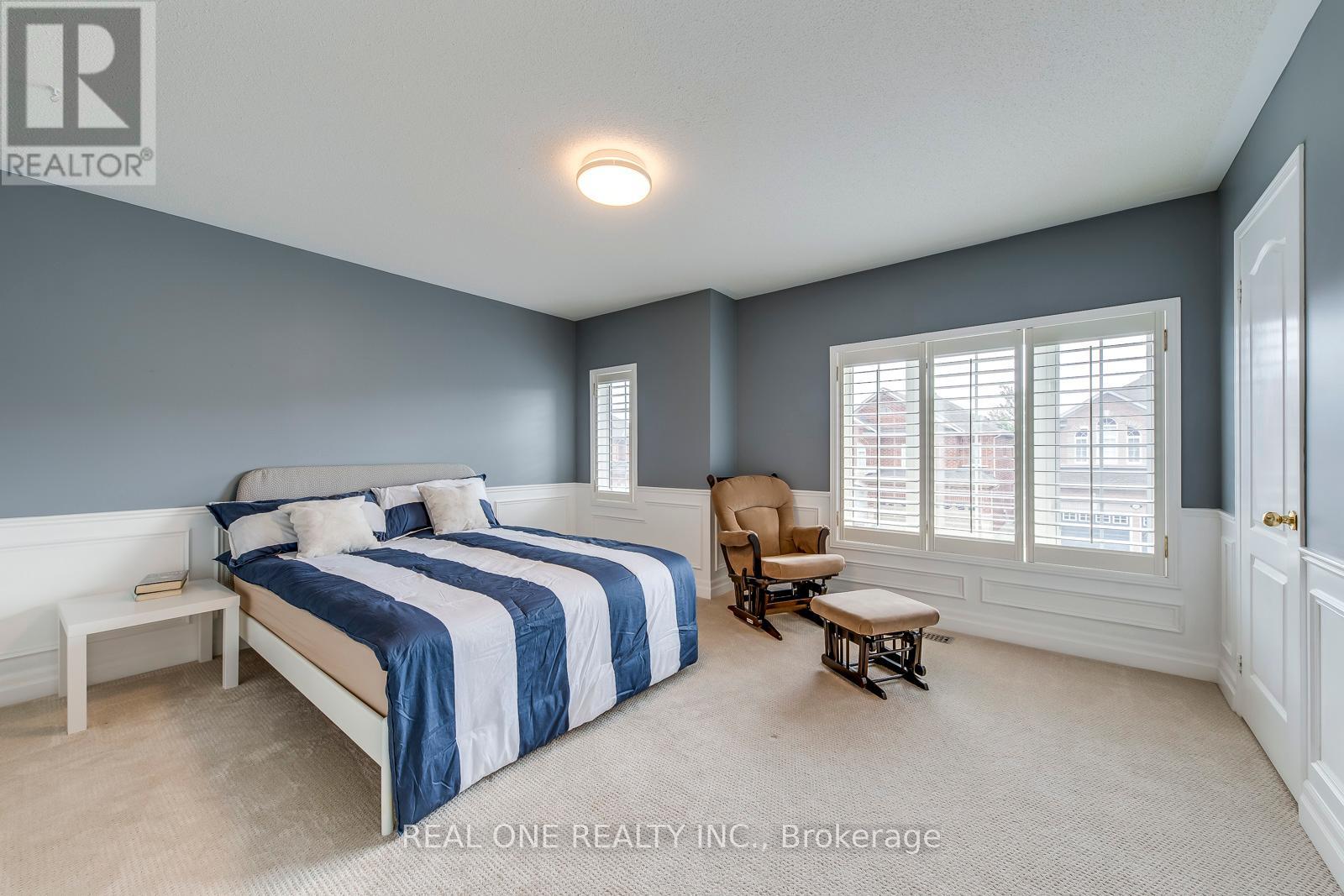 5803 Page Crescent, Burlington, Ontario  L7L 7N9 - Photo 27 - W12386853