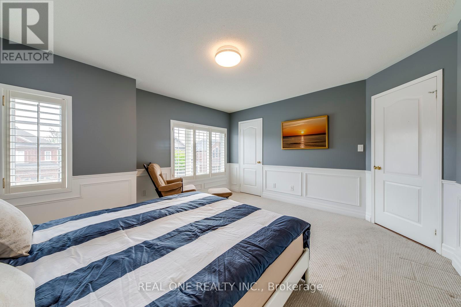 5803 Page Crescent, Burlington, Ontario  L7L 7N9 - Photo 28 - W12386853