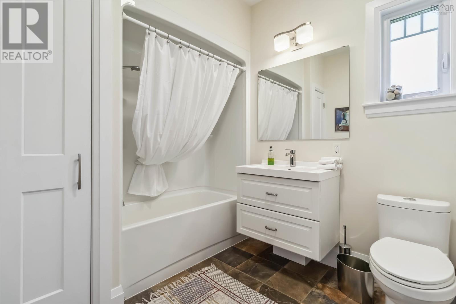 437 Mount Pleasant Road,, Pleasantville, Nova Scotia  B0R 1G0 - Photo 18 - 202512270