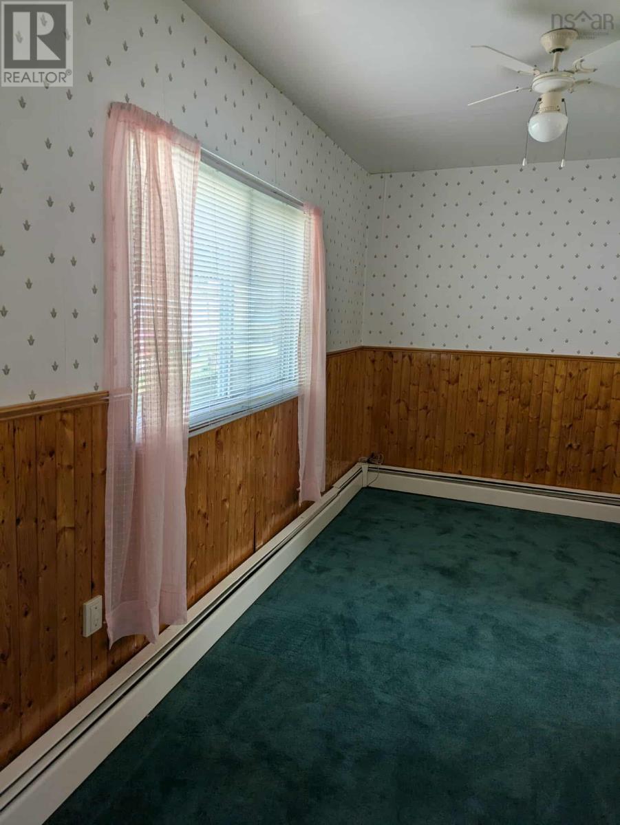 3 Thompson Avenue, North Sydney, Nova Scotia  B2A 1X7 - Photo 9 - 202517466