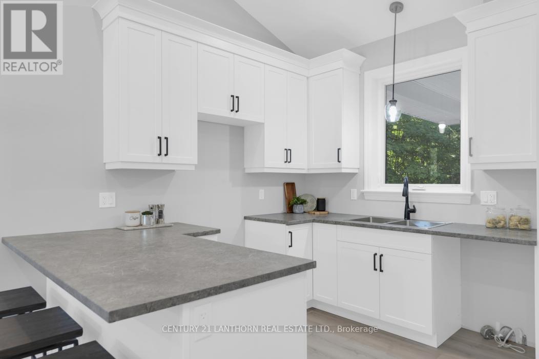 1713 Hollowview Road, Centre Hastings, Ontario  K0K 3E0 - Photo 17 - X12386879