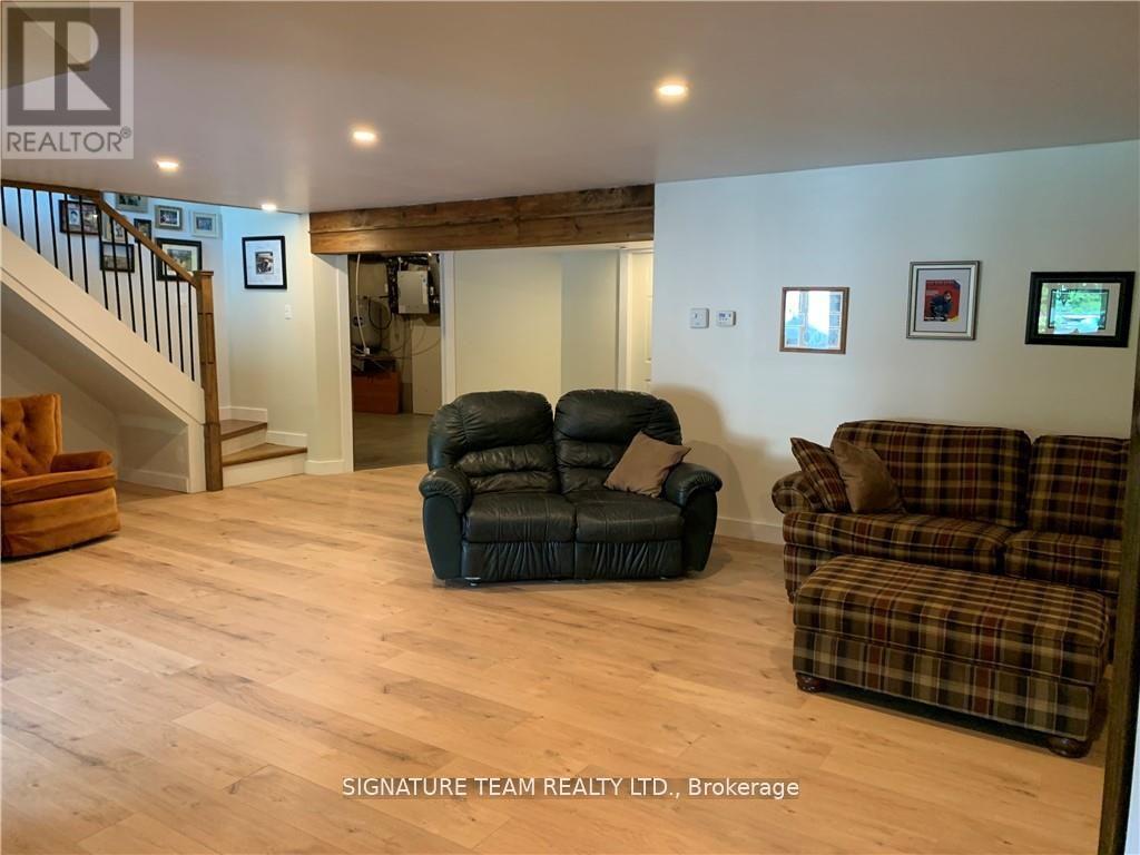1555 Whitton Road, Horton, Ontario  K7V 3Z6 - Photo 16 - X12378842