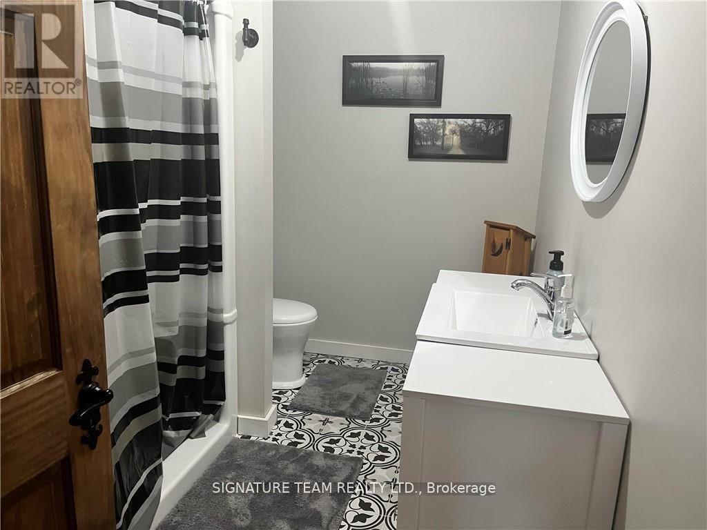1555 Whitton Road, Horton, Ontario  K7V 3Z6 - Photo 22 - X12378842