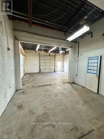 4 - 1560 Dundas Street, London East, Ontario  N5W 3C1 - Photo 6 - X12386873