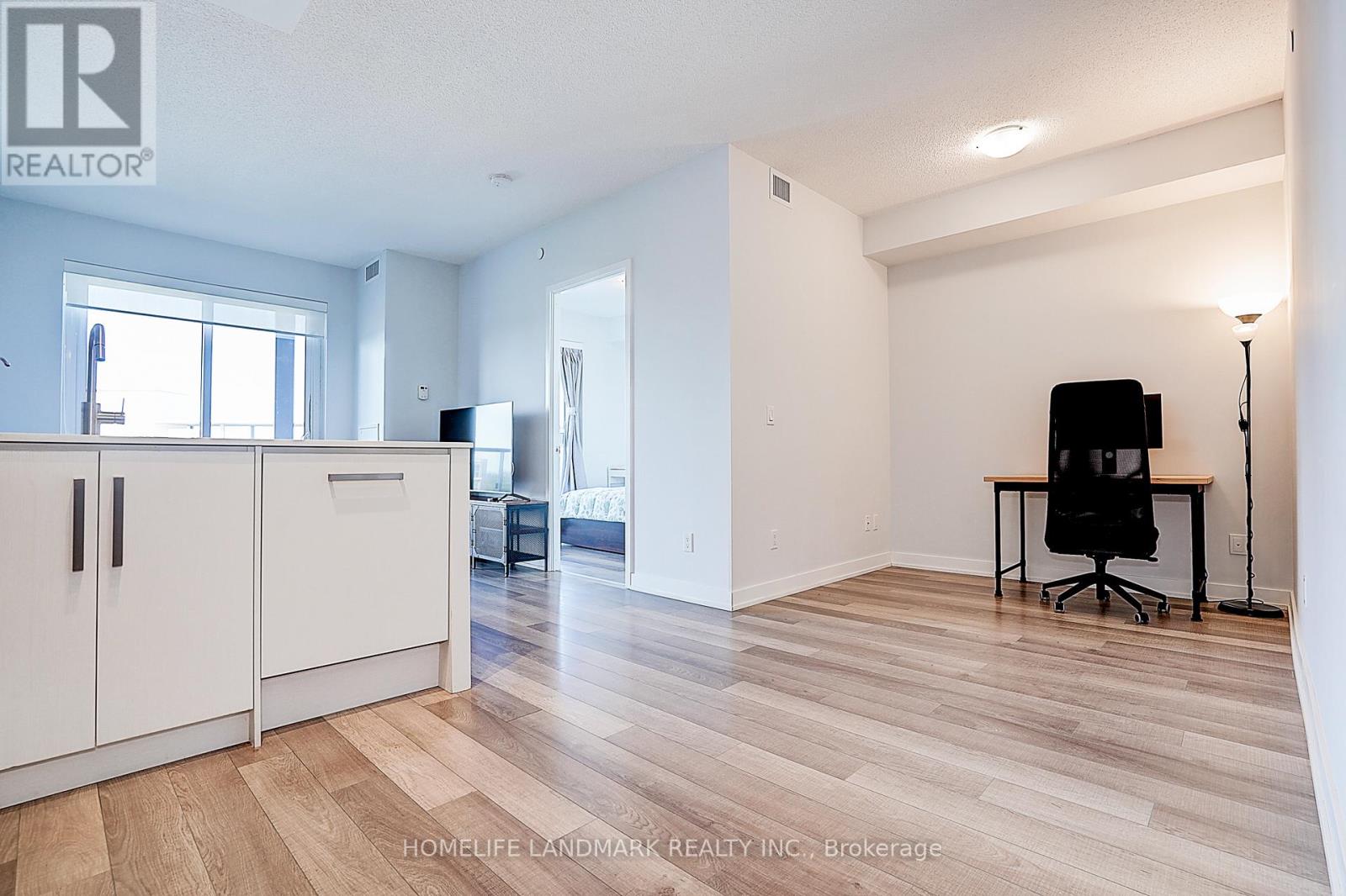 1312 - 5180 Yonge Street, Toronto, Ontario  M2N 5P6 - Photo 10 - C12386887