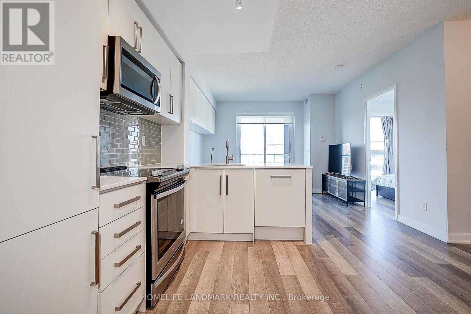 1312 - 5180 Yonge Street, Toronto, Ontario  M2N 5P6 - Photo 8 - C12386887
