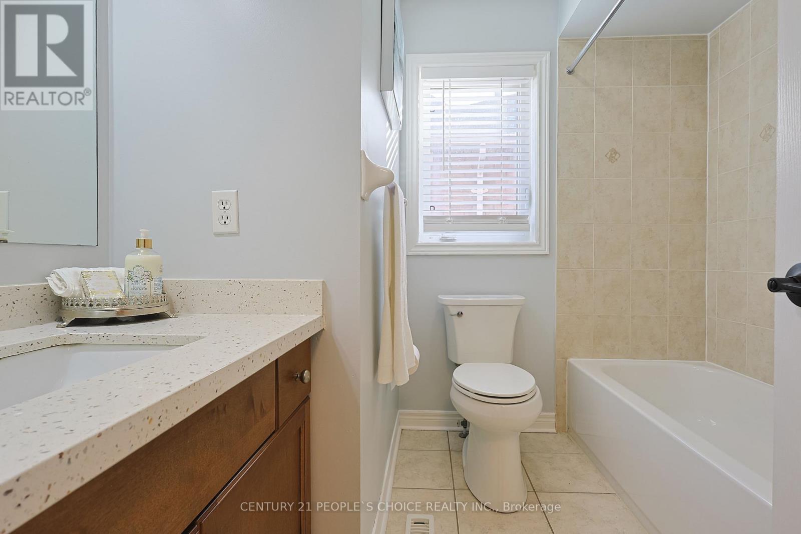 114 Begonia Crescent, Brampton, Ontario  L7A 0M9 - Photo 34 - W12386332