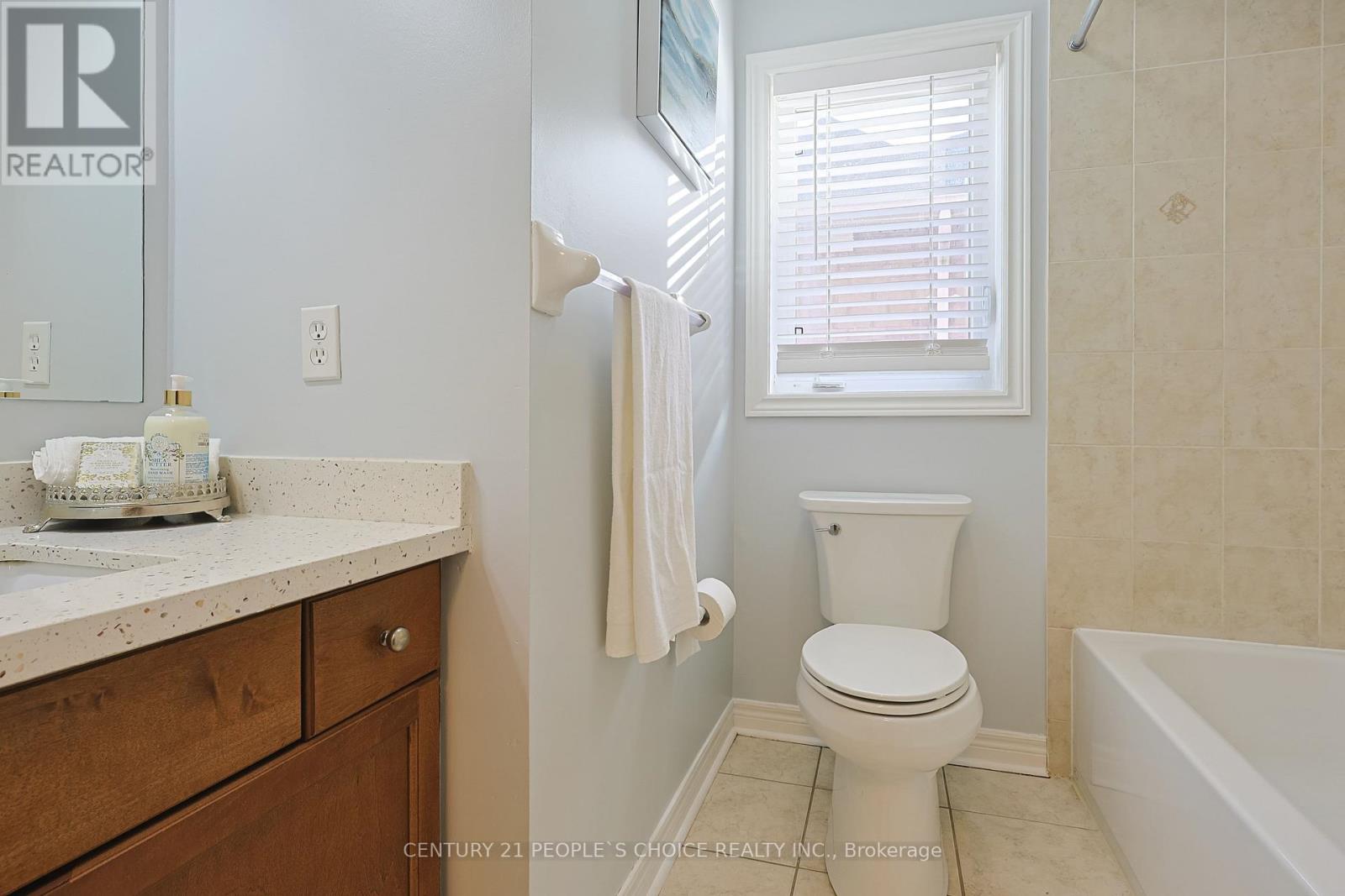114 Begonia Crescent, Brampton, Ontario  L7A 0M9 - Photo 35 - W12386332