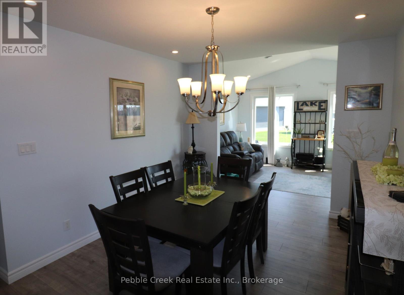 209 Lake Breeze Drive, Ashfield-Colborne-Wawanosh, Ontario  N7A 0C6 - Photo 15 - X12105126
