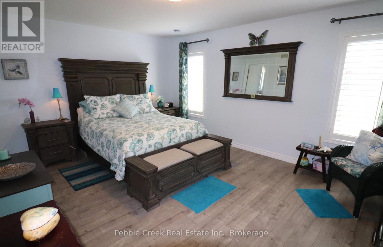 209 Lake Breeze Drive, Ashfield-Colborne-Wawanosh, Ontario  N7A 0C6 - Photo 24 - X12105126