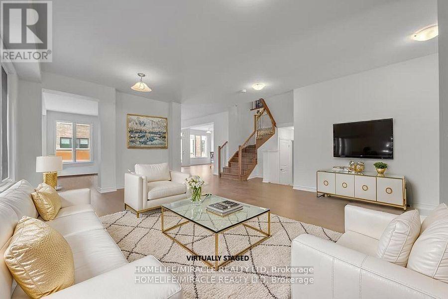 1536 Buttercup Court, Milton, Ontario  L9E 2G3 - Photo 8 - W12386674
