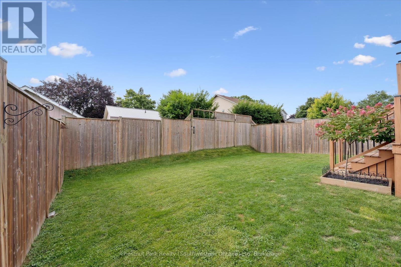 14 Halliday Drive, East Zorra-Tavistock, Ontario  N0B 2R0 - Photo 34 - X12386901