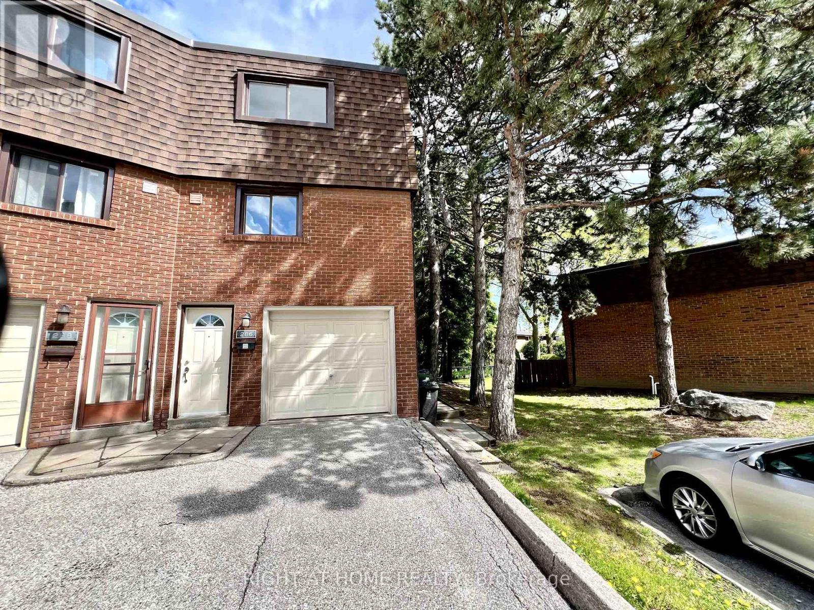 43 - 286 SPRUCEWOOD COURT, Toronto, Ontario