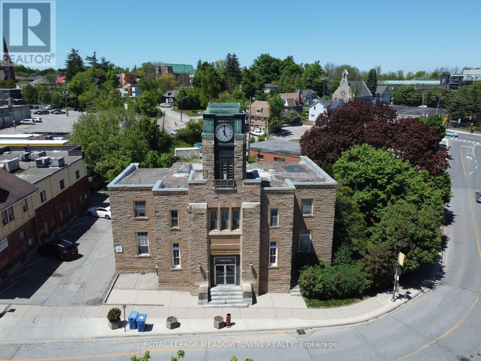10 - 70 MILL STREET, Halton Hills, Ontario