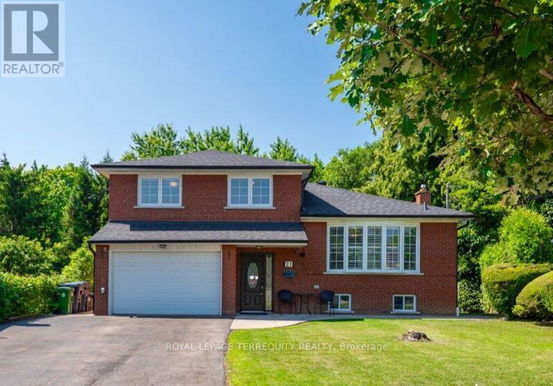 21 PYLON PLACE, Toronto, Ontario