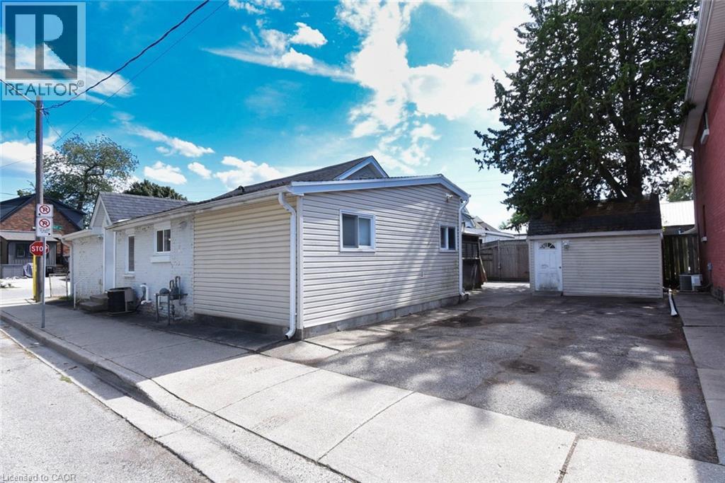 139 Chestnut Avenue, Brantford, Ontario  N3T 4C8 - Photo 20 - 40766009