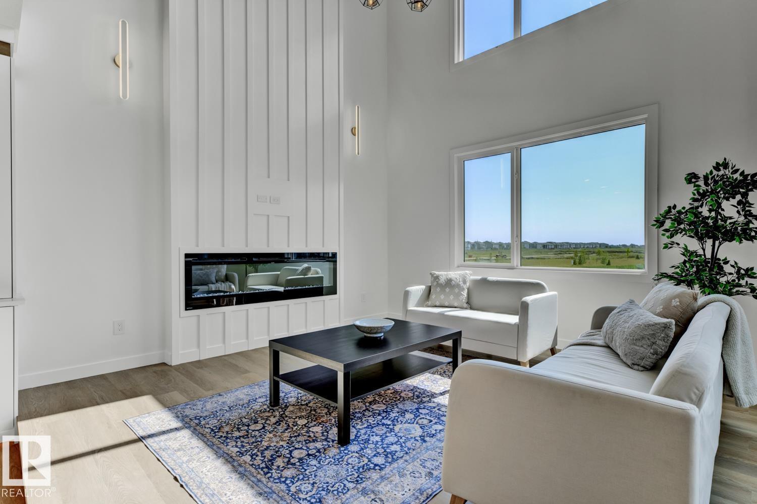 Property at 174 Caledon CR image 2