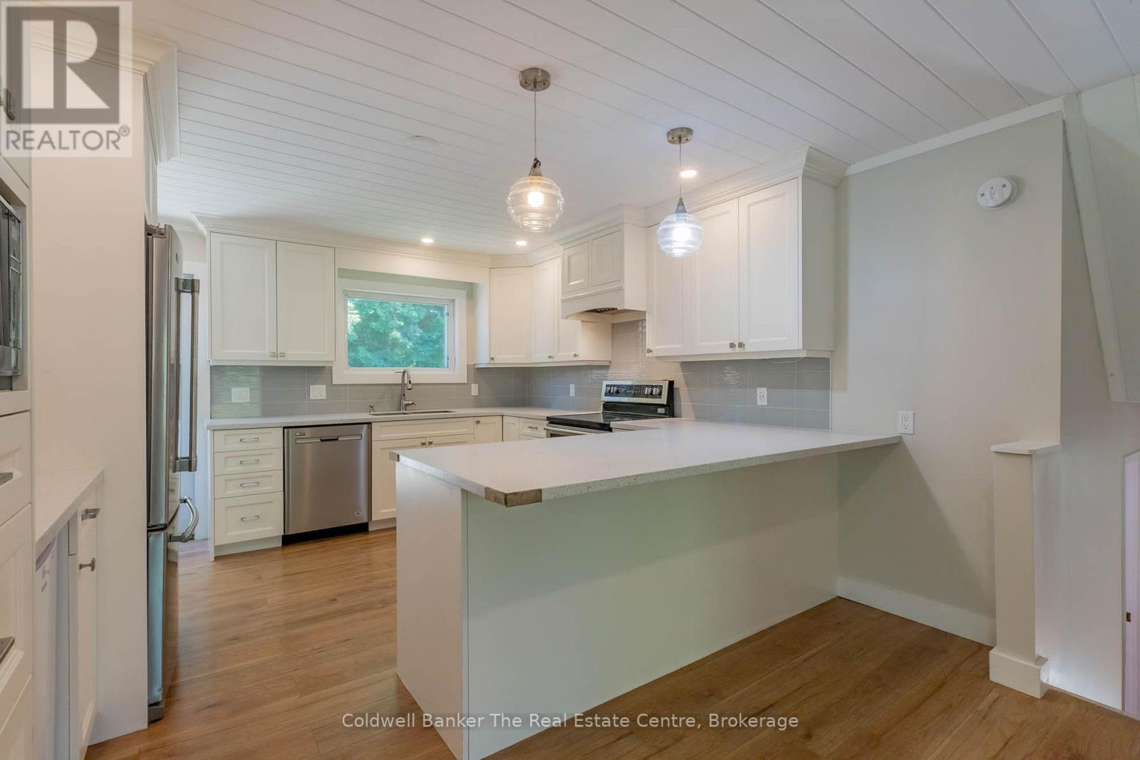 5 Anthony Court, Huntsville, Ontario  P1H 1T2 - Photo 13 - X12386924