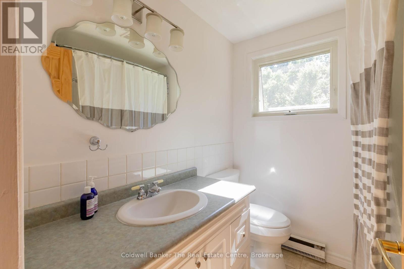 5 Anthony Court, Huntsville, Ontario  P1H 1T2 - Photo 24 - X12386924