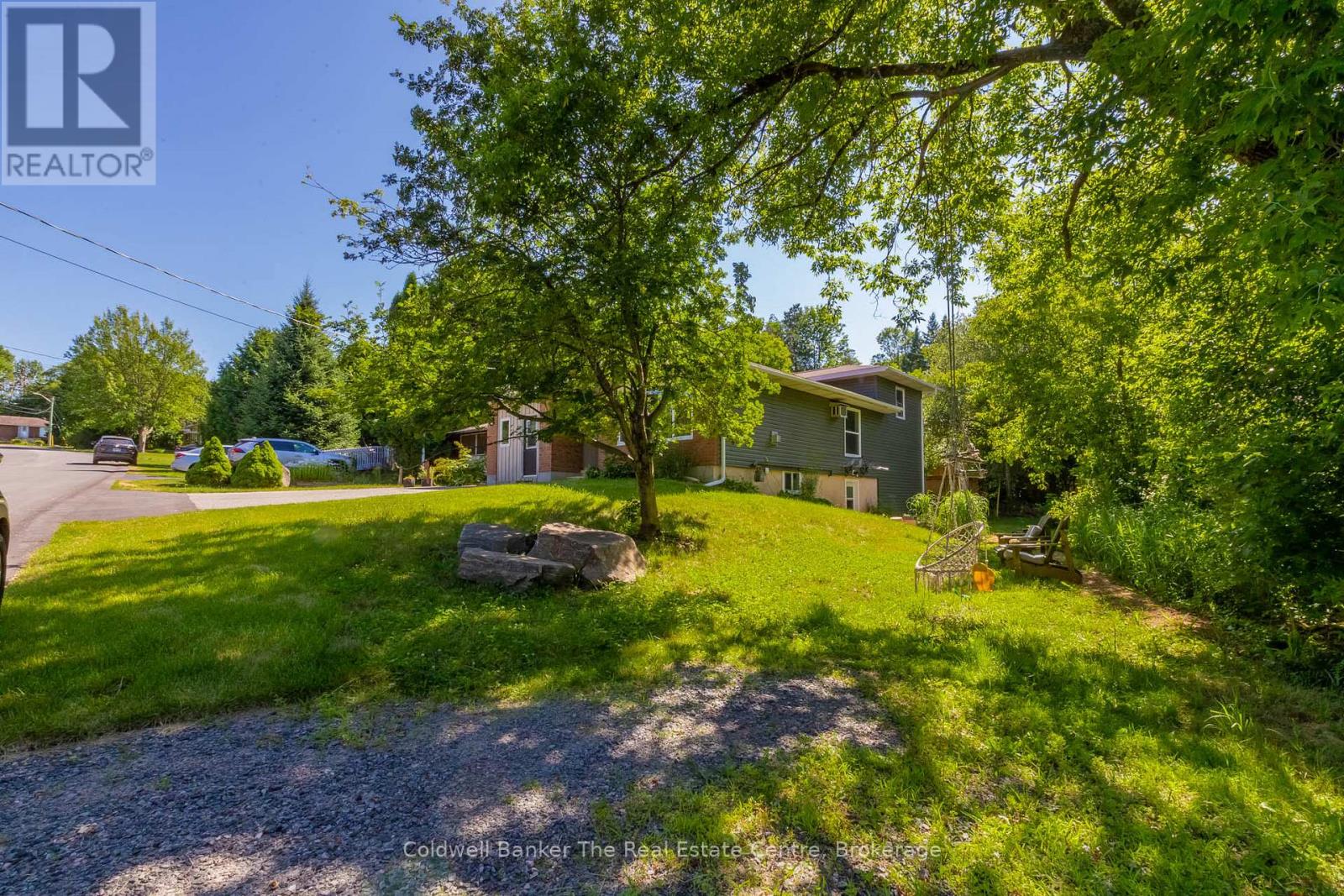 5 Anthony Court, Huntsville, Ontario  P1H 1T2 - Photo 47 - X12386924