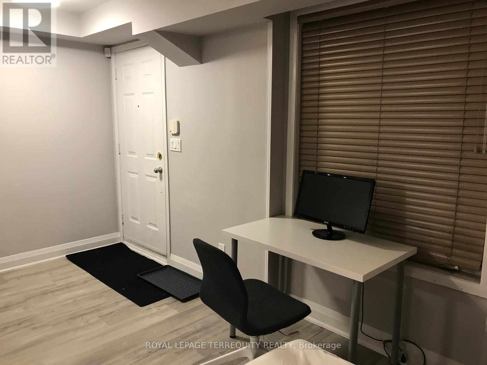 112 - 415 Jarvis Street, Toronto, Ontario  M4Y 3C1 - Photo 5 - C12386908