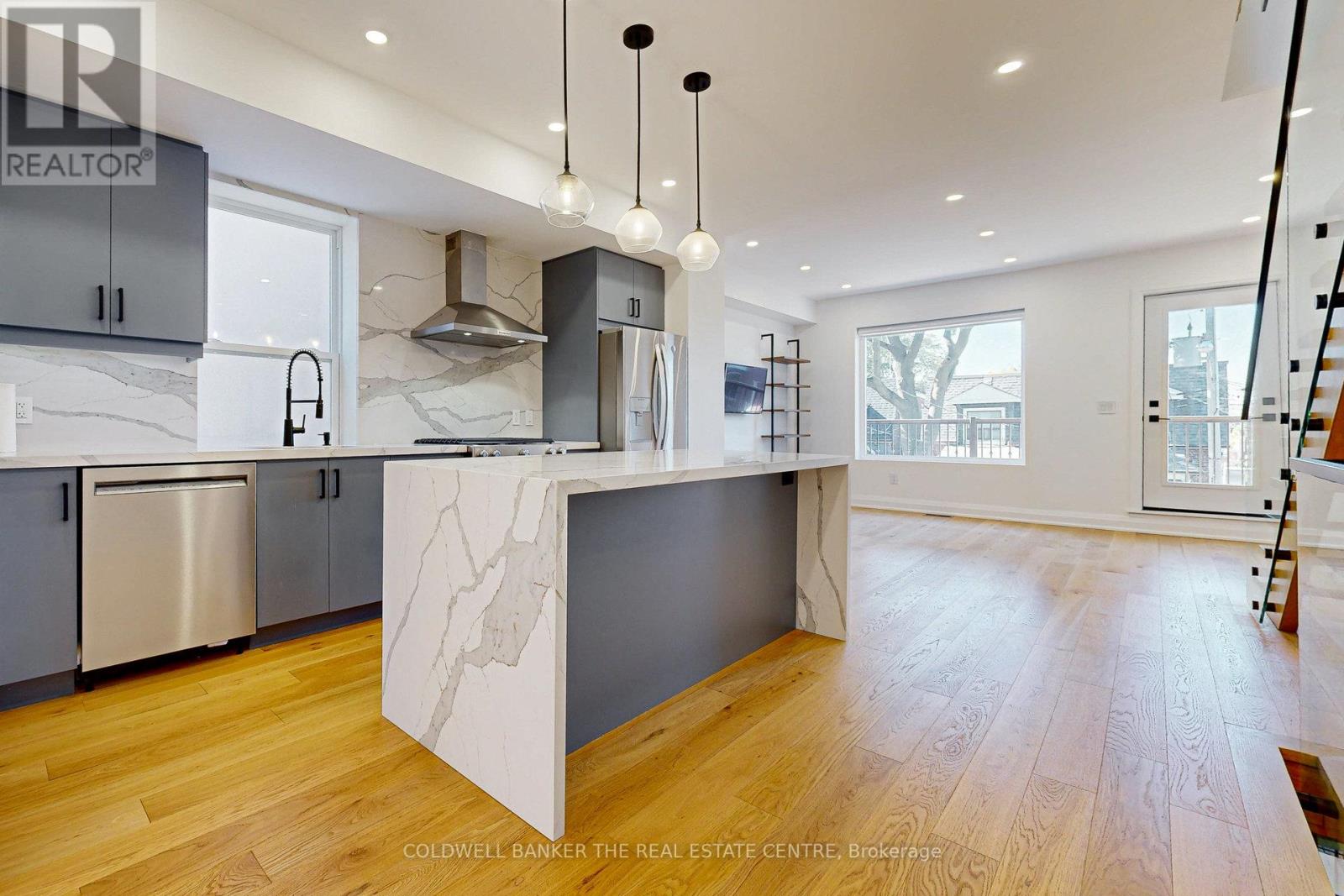 351 Clinton Street, Toronto (Palmerston-Little Italy), Ontario  M6G 2Y7 - Photo 15 - C12386911