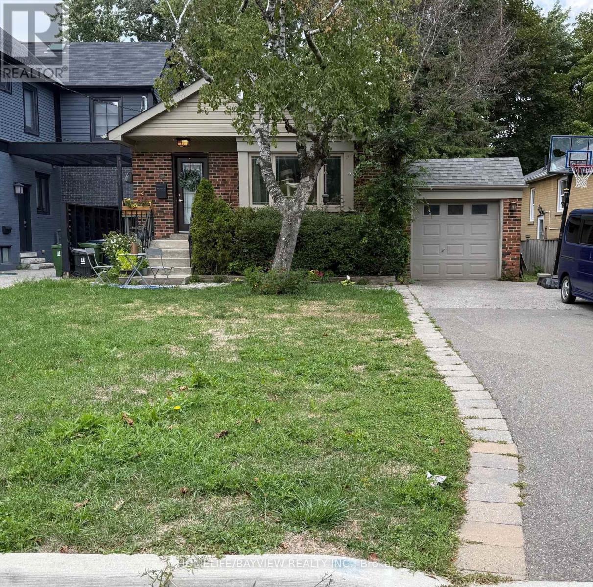 170 Franklin Avenue, Toronto, Ontario  M2N 1C7 - Photo 2 - C12386916
